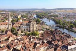 Casting Auxerre : femmes et hommes de 18 à 80 ans pour le tournage d'un film d'époque
