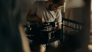 tournage-casting-figurants-serie-televisee-netflix-paris