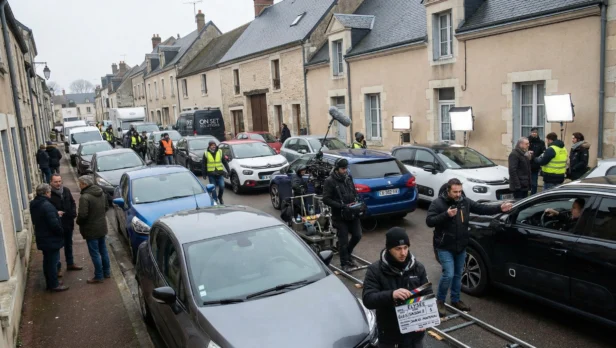 Gemini_Generated_Image_iye9v5iye9v5iye9